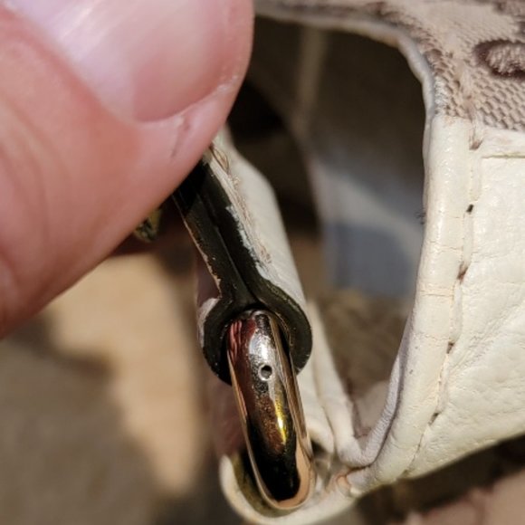 GUCCi Charlotte MUST GO@! Large Canvas Leather Hobo Handbag - Picture 14 of 16